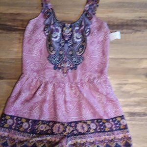 Romper size small Xhilaration Pink paisley Print